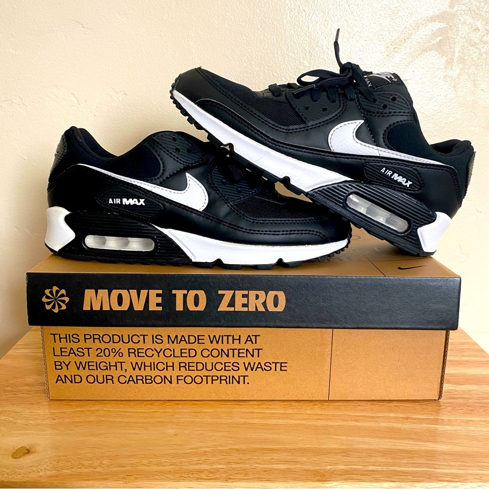 NIKE AIR MAX 90 WOMEN